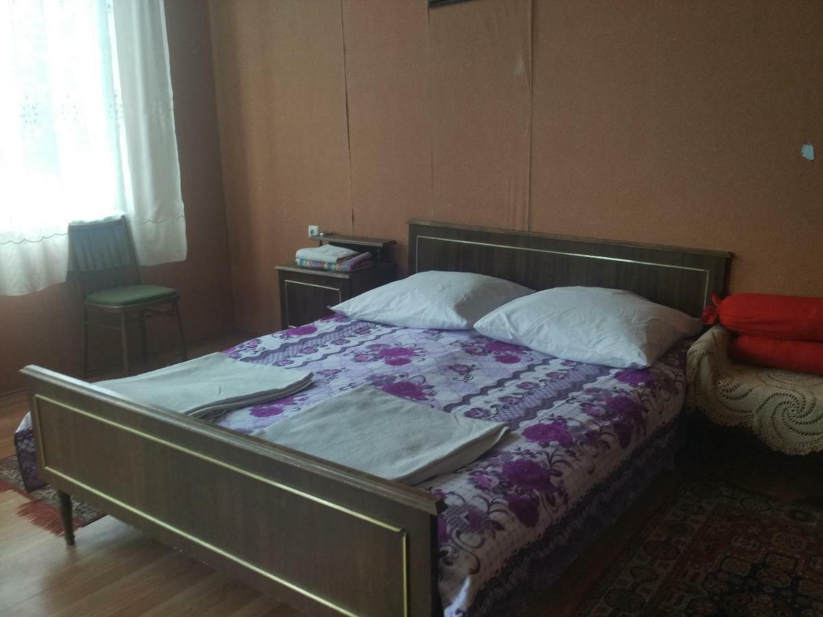 Guest House Knarik Jvari 外观 照片